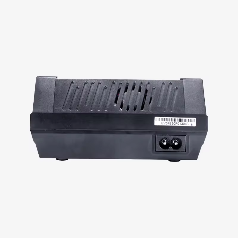EV-PEAK C1-XR 100W 10A Smart B - đánh giá và giá Drone Battery Smart